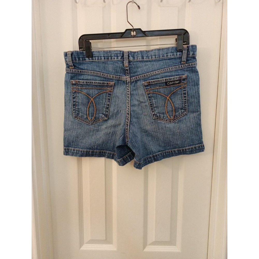 Women's Calvin Klein Carson's Five Pocket Full Coverage Denim Shorts Size 10